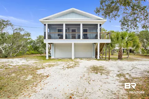 8823 Bluefish Dr, Gulf Shores, AL 36542