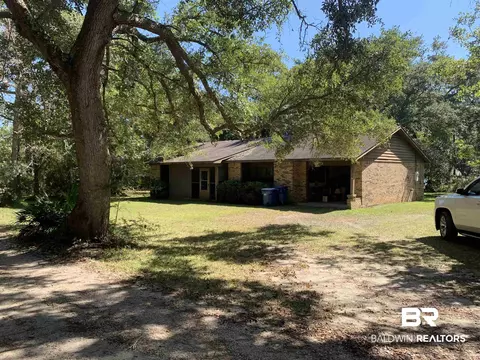 4671 G C Bill Ln, Orange Beach, AL 36561