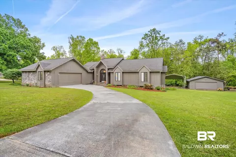 14342 Oak Knoll Dr, Bay Minette, AL 36507