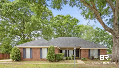 1360 Smokerise Dr, Mobile, AL 36695