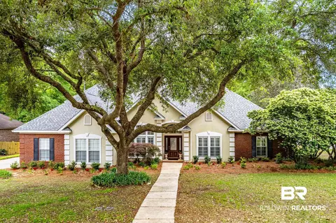 115 Easton Cir, Fairhope, AL 36532