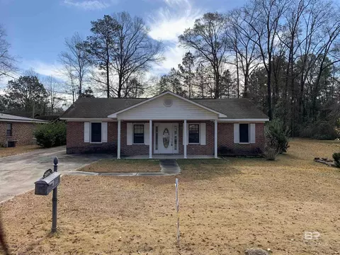 1236 Kerlin Ave, Brewton, AL 36426