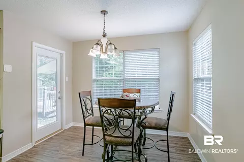 4361 Green Forest Ct, Mobile, AL 36618 photo 9
