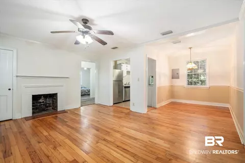 5228 S Border Dr, Mobile, AL 36608 photo 2