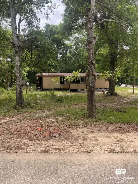 7911 Moye Ln, Foley, AL 36535