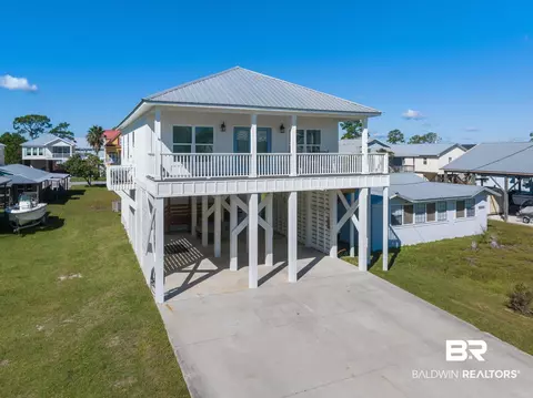 5601 Bayou St John Ave, Orange Beach, AL 36561