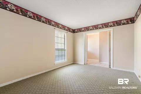 3041 E Southridge Rd, Mobile, AL 36693 photo 2