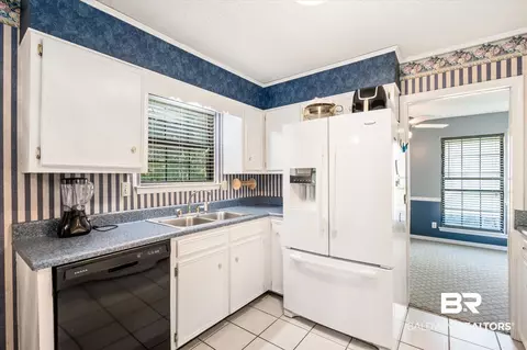 3041 E Southridge Rd, Mobile, AL 36693 photo 5