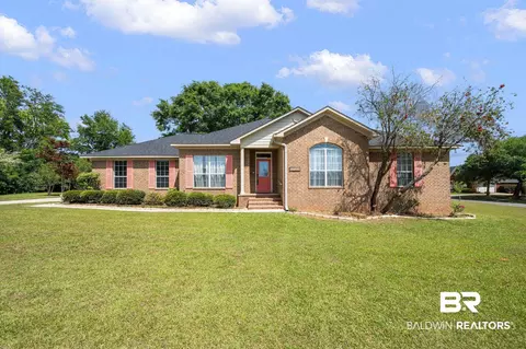 16366 Holbrook Ct, Fairhope, AL 36532