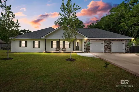 100 Monteith Oaks Dr, Foley, AL 36535