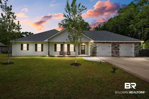 100 Monteith Oaks Dr, Foley, AL 36535