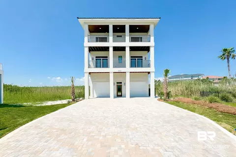 3222 Sea Horse Cir, Gulf Shores, AL 36542