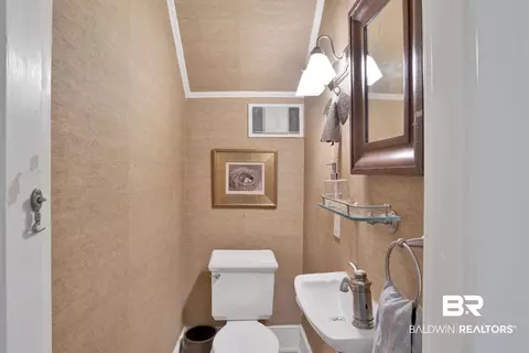8 N Monterey St, Mobile, AL 36604 photo 17