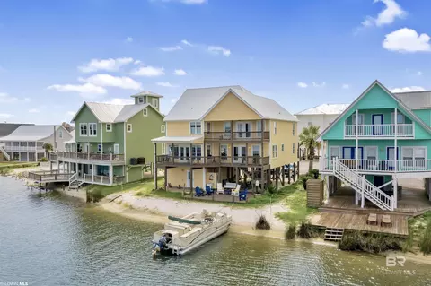 113 Pass Dr, Gulf Shores, AL 36542