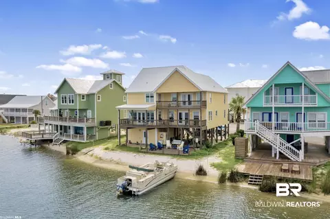 113 Pass Dr, Gulf Shores, AL 36542