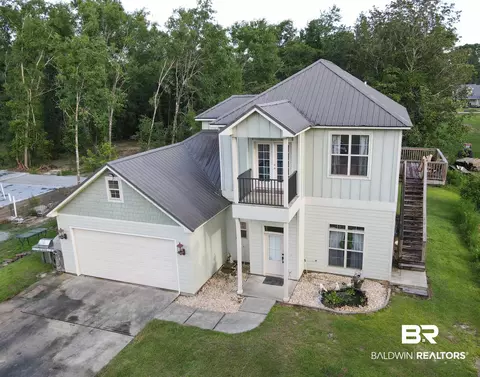 18990 Stout Ln, Gulf Shores, AL 36542