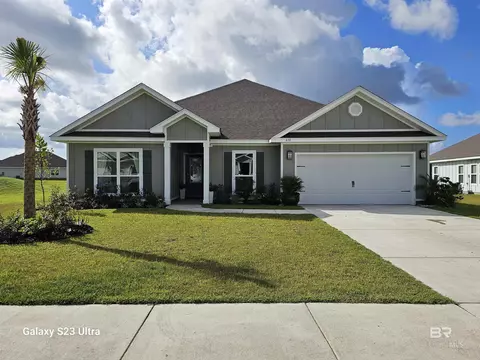 610 Shepard St, Gulf Shores, AL 36542