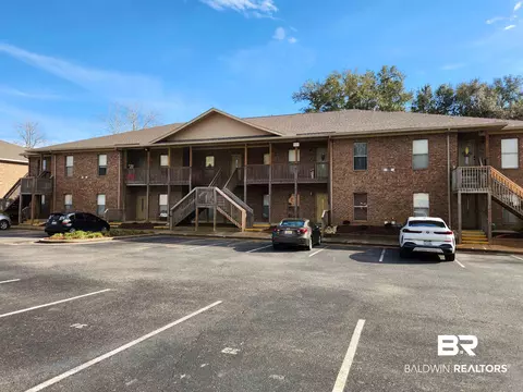20637 Blueberry Ln, Fairhope, AL 36532