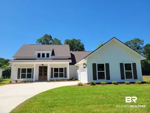 638 Kitfox Ave, Fairhope, AL 36532