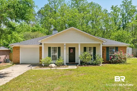 181 Richmond Rd, Daphne, AL 36526