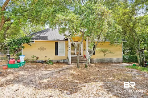 413 State Highway 180, Gulf Shores, AL 36542
