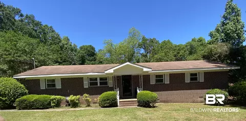 70 Cardinal Rd, Monroeville, AL 36460