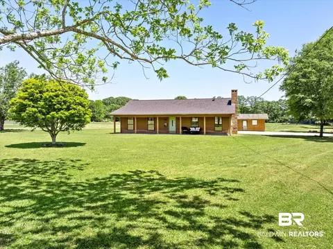 12380 Celeste Rd # A, Chunchula, AL 36521