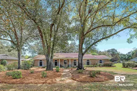 1500 Pineridge Dr, Gulf Shores, AL 36542
