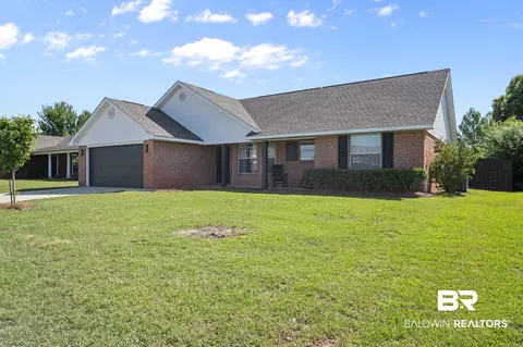 17062 Magellan Blvd, Fairhope, AL 36532