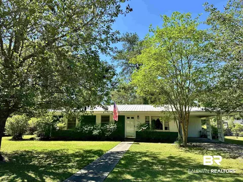 1248 Forrest Ave, Brewton, AL 36426