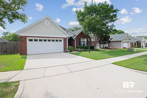 1192 E Hillcrest Xing, Mobile, AL 36695 photo 3