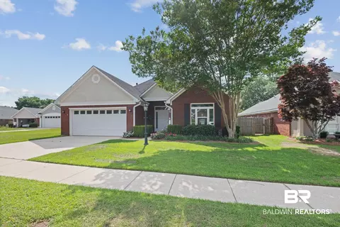 1192 E Hillcrest Xing, Mobile, AL 36695 photo 2