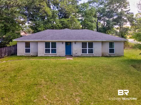 7271 Lakewood Rd, Mobile, AL 36695