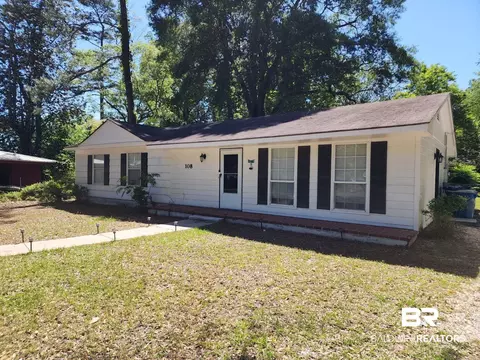 108 Roseland Cir, Brewton, AL 36426