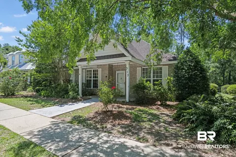 313 Savannah Cir, Foley, AL 36535