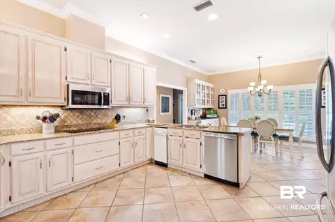 700 W Providence Estates Dr, Mobile, AL 36695 photo 8