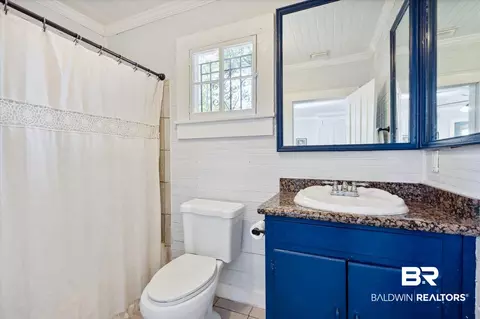 1104 Old Shell Rd, Mobile, AL 36604 photo 12