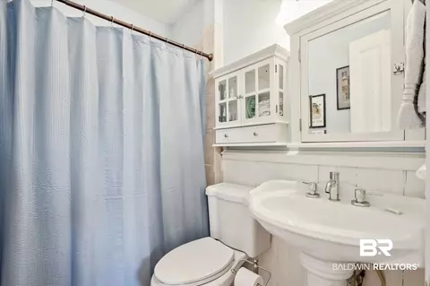 1104 Old Shell Rd, Mobile, AL 36604 photo 15
