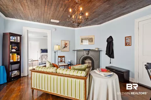 1104 Old Shell Rd, Mobile, AL 36604 photo 14