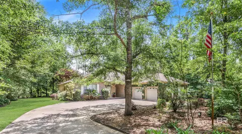 8568 Bay Pines Ln, Foley, AL 36535