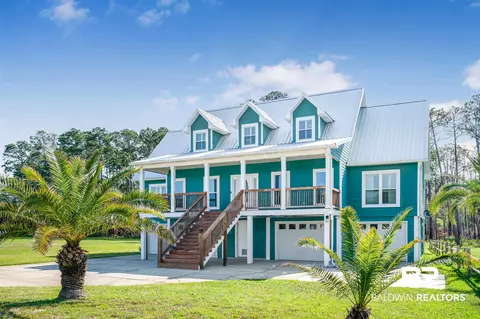 8280 Bay Harbor Rd, Elberta, AL 36530