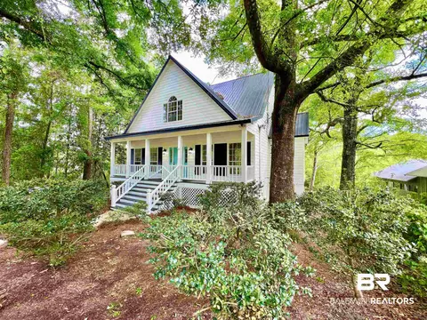 146 Bay View Dr, Daphne, AL 36526
