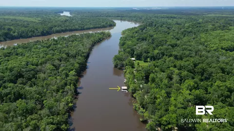 420 Lakeside Dr, Malcolm, AL 36556