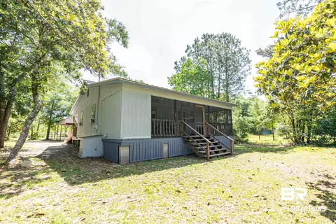 15559 Juniper Ln, Summerdale, AL 36580