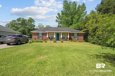 403 N Day Ave, Bay Minette, AL 36507