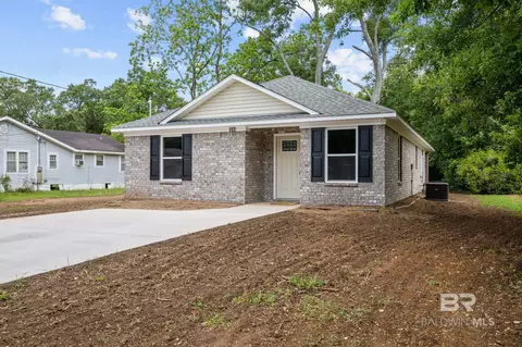 222 W 16th St, Bay Minette, AL 36507
