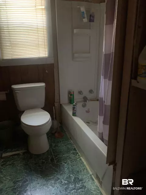 857 Welworth St, Mobile, AL 36617 photo 4