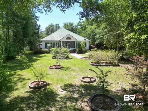 18905 Boonie Ln, Gulf Shores, AL 36542