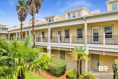 50 S Church St #7, Fairhope, AL 36532