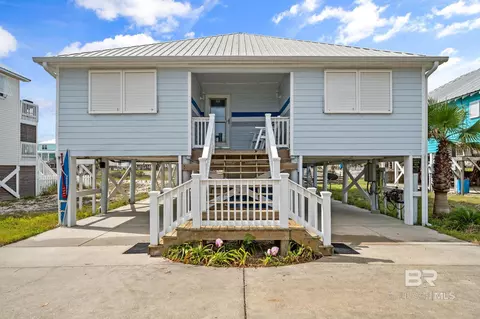 1341 W Lagoon Ave, Gulf Shores, AL 36542